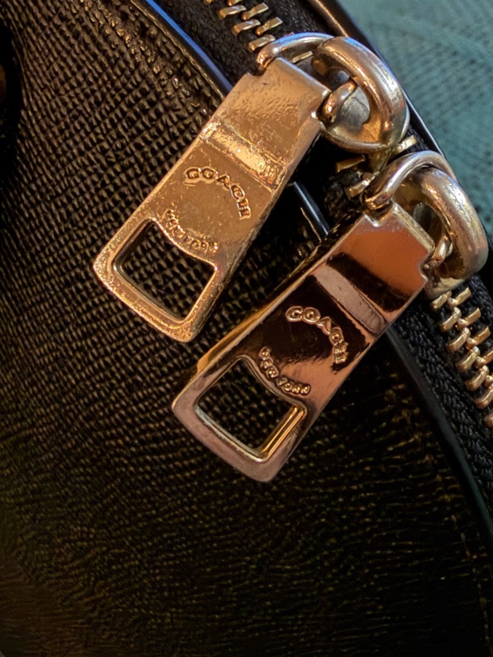 Final Sale, Bundle!✨Coach✨ Black Leather Dome Sierra Satchel Crossbody Gold - Picture 11 of 13